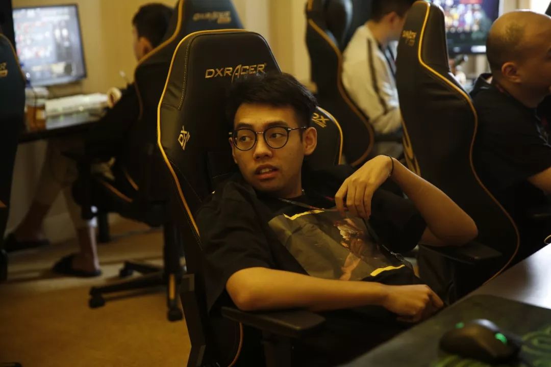 【战报】2025MSI季中冠军赛对抗赛Day1综述，RNG继续保持不败金身