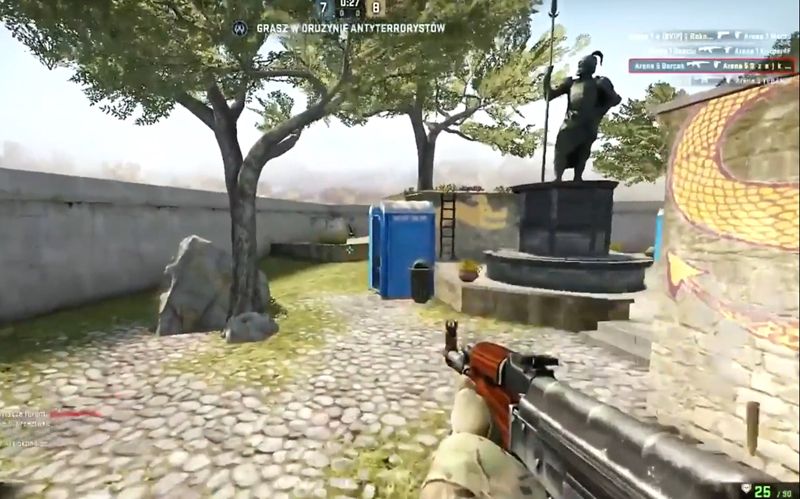 Corn的Yone完全压制了 Cool 的Akali，成功反击了 LetMe 的队伍，击败了 Mlxg 的队伍。